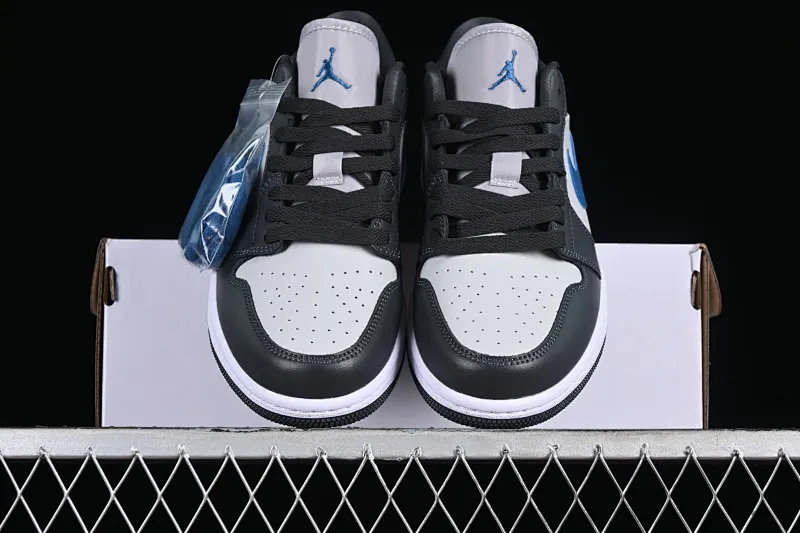 All categories Air Jordan Jordan series basketball shoes Air Jordan 1 Low Air Jordan 1 Low AJ1 Joe 1 black gray blue hook low-top cultural basketball shoes DC0774-040